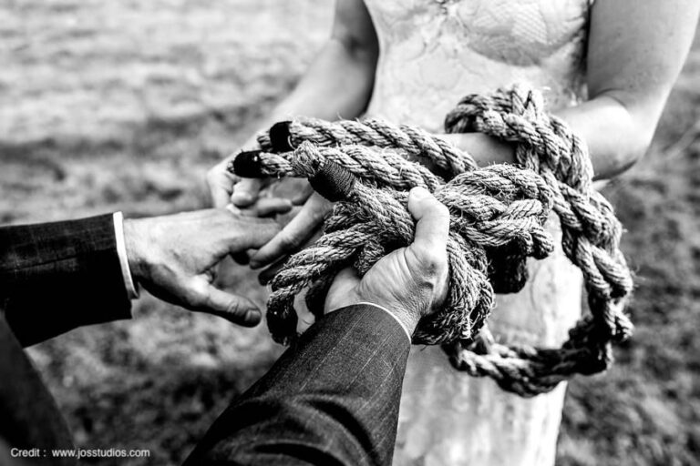 Telltale Signs of Codependency: The Relationship Between Addict & Codependent