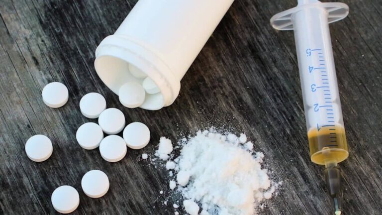 Synthetic Fentanyl: The Most Dangerous Opioids That’s 10x Deadlier Than Heroin