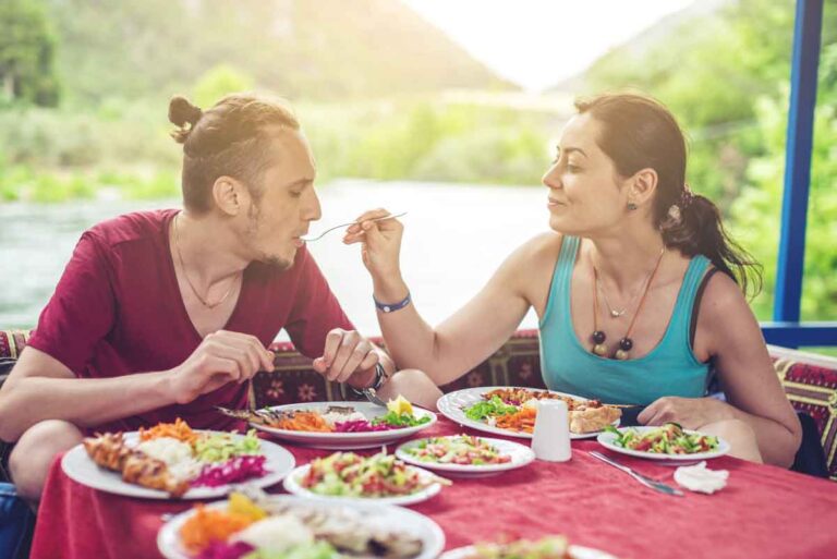 Healthy Food, Healing Food: How the Right Nutrition Can Help Your Recovery
