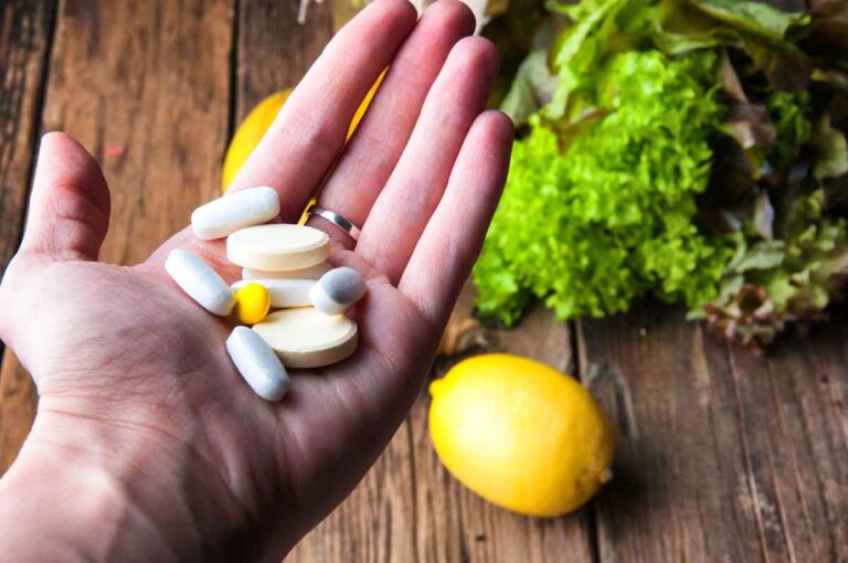 12 Supplements that Benefit Recovery from Addiction