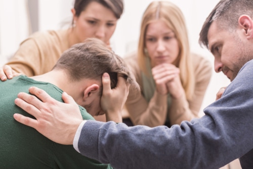How to Support Others in Addiction Recovery
